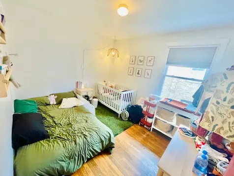 4124 West Barry Avenue Chicago IL 60641