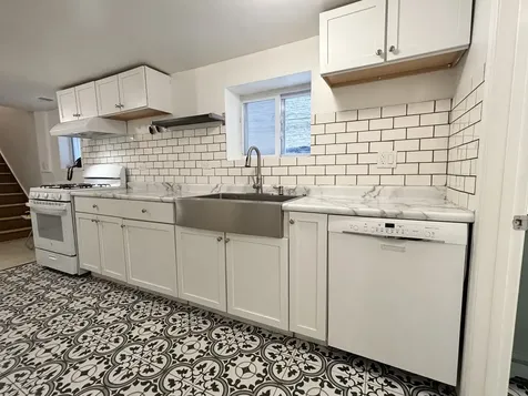 4124 West Barry Avenue Chicago IL 60641