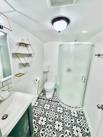 4124 West Barry Avenue Chicago IL 60641