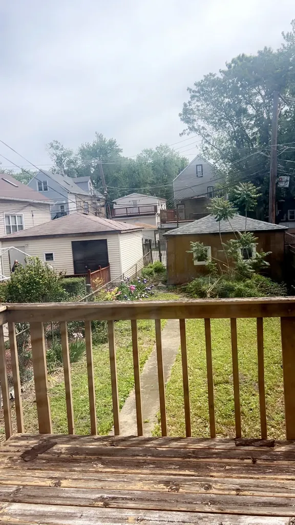 2163 North Rockwell Street Chicago IL 60647