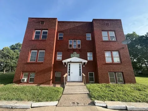1119 4TH Avenue Rock Island IL 61201