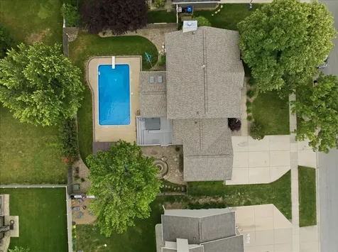 2509 Keystone Road Bloomington IL 61704
