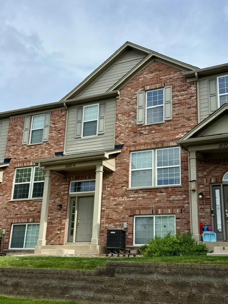 1520 Bristol Lane Wood Dale IL 60191