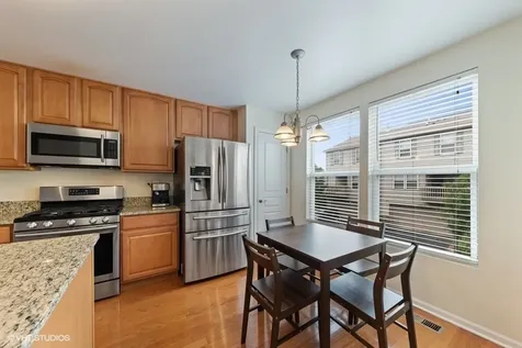 1520 Bristol Lane Wood Dale IL 60191