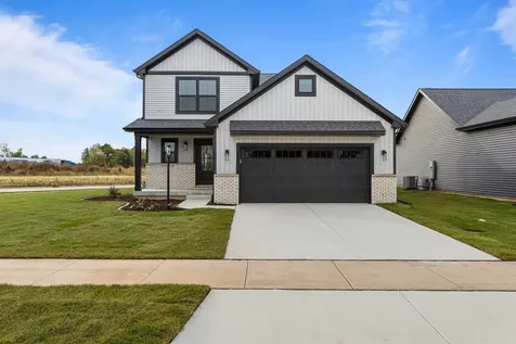 20 Meadow Drive Monticello IL 61856