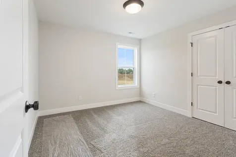 20 Meadow Drive Monticello IL 61856