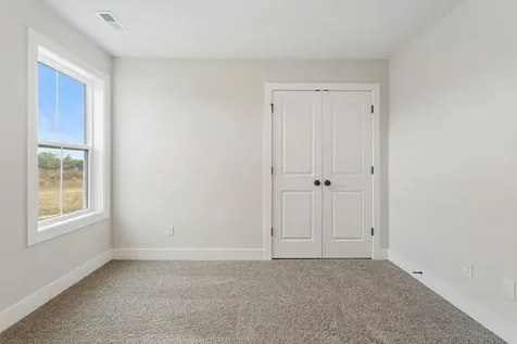 20 Meadow Drive Monticello IL 61856