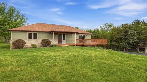 2 Concord Court Galena IL 61036