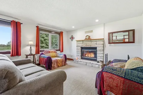2 Concord Court Galena IL 61036