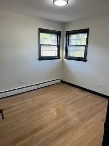 8923 South Cottage Grove Avenue Chicago IL 60619
