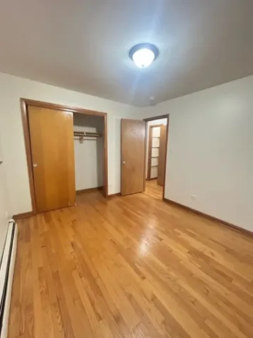 8923 South Cottage Grove Avenue Chicago IL 60619