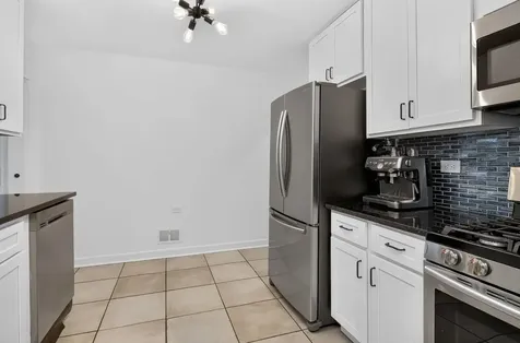14 Walnut Road Glen Ellyn IL 60137