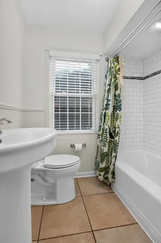 14 Walnut Road Glen Ellyn IL 60137