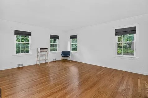 14 Walnut Road Glen Ellyn IL 60137