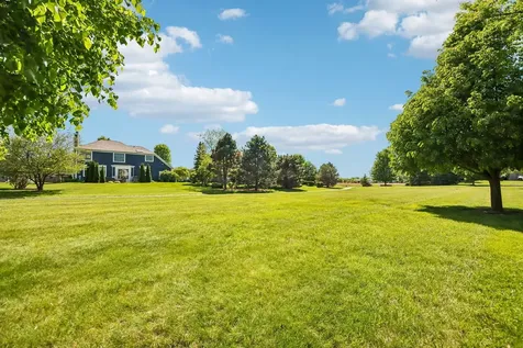 834 Citizen Avenue Elburn IL 60119