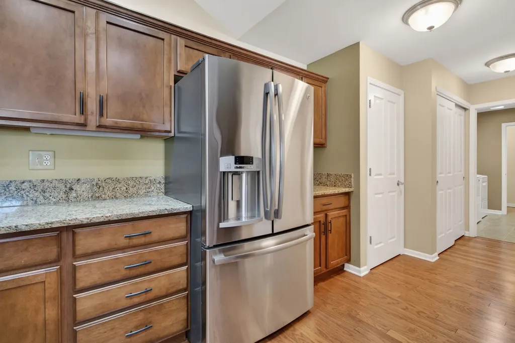 16635 South Fox Run Circle Plainfield IL 60586