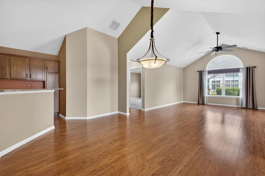16635 South Fox Run Circle Plainfield IL 60586