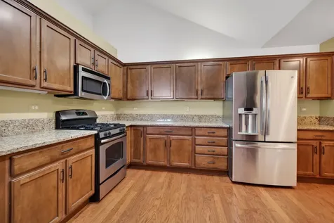 16635 South Fox Run Circle Plainfield IL 60586