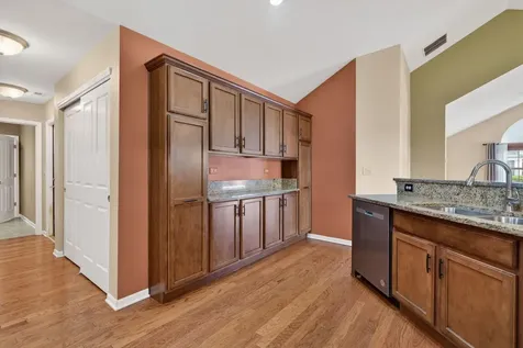 16635 South Fox Run Circle Plainfield IL 60586