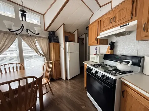 3-50 Woodhaven Lakes Sublette IL 61367
