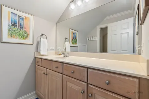 145 South Bradford Court Lake Forest IL 60045