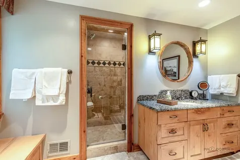 145 South Bradford Court Lake Forest IL 60045