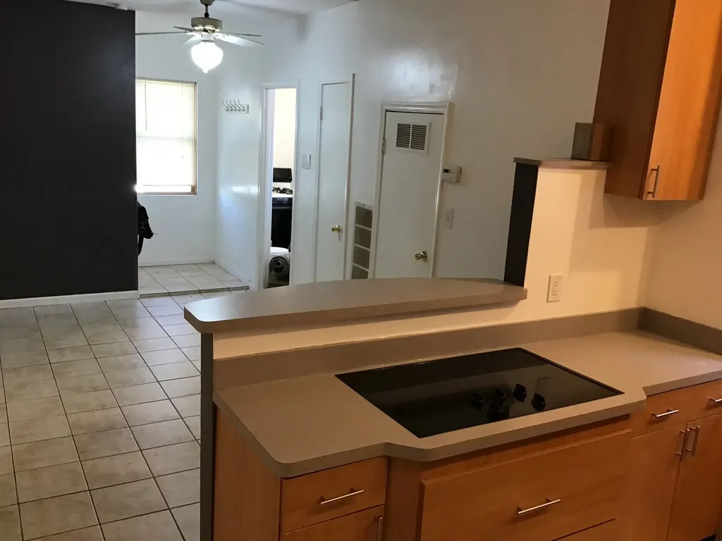 3859 North Whipple Street Chicago IL 60618