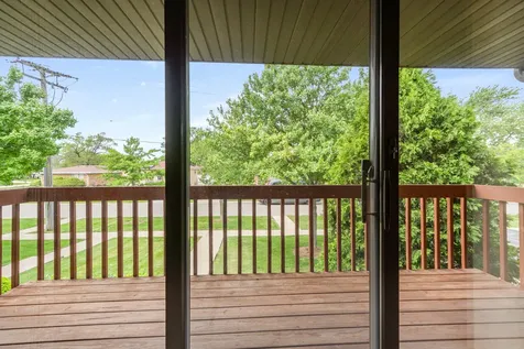 1109 Warner Avenue Lemont IL 60439