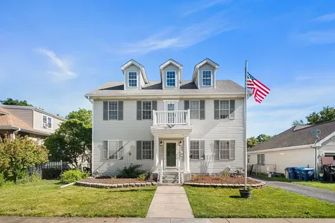 1316 Whitcomb Avenue Des Plaines IL 60018