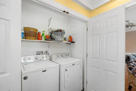 1316 Whitcomb Avenue Des Plaines IL 60018