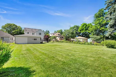 1316 Whitcomb Avenue Des Plaines IL 60018