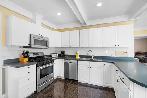 1316 Whitcomb Avenue Des Plaines IL 60018