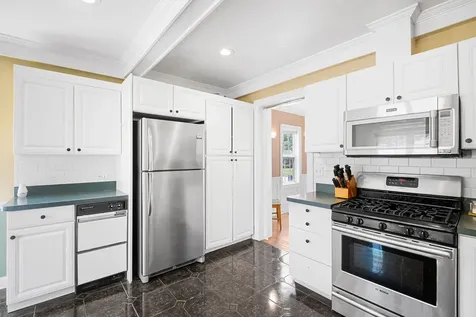 1316 Whitcomb Avenue Des Plaines IL 60018