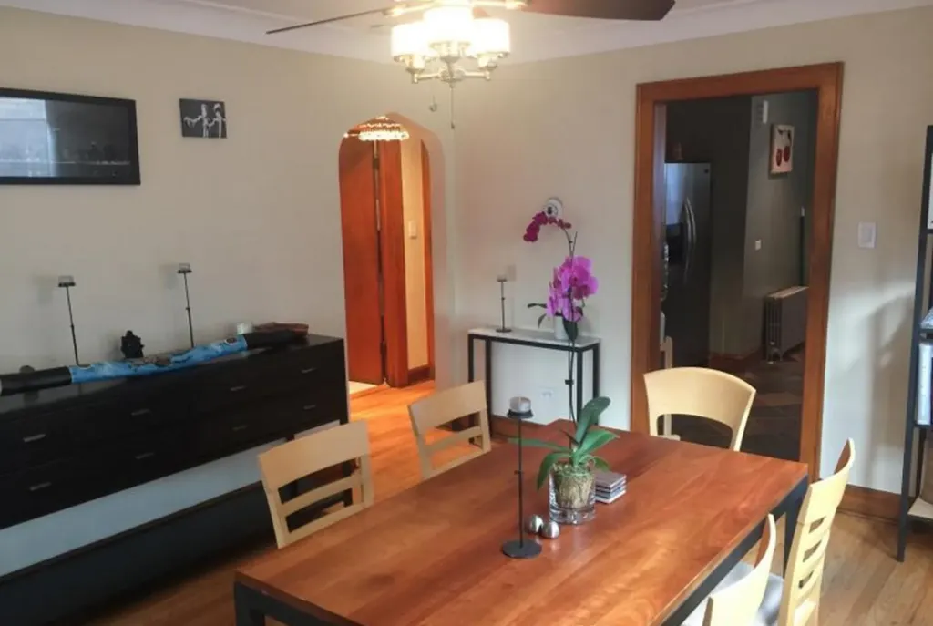 2923 North Marmora Avenue Chicago IL 60634