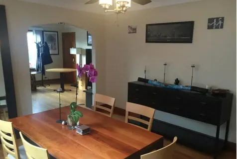 2923 North Marmora Avenue Chicago IL 60634