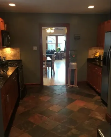 2923 North Marmora Avenue Chicago IL 60634