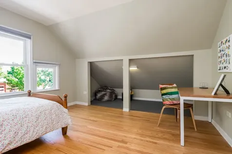 131 North Harvey Avenue Oak Park IL 60302