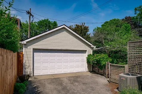 131 North Harvey Avenue Oak Park IL 60302