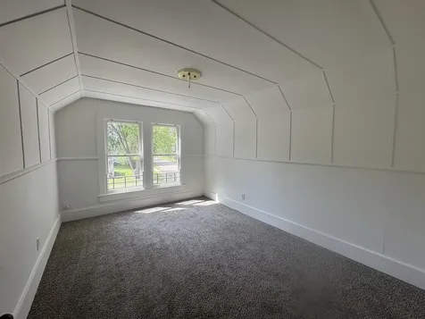 302 Oak Street Earlville IL 60518