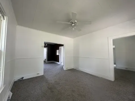 302 Oak Street Earlville IL 60518