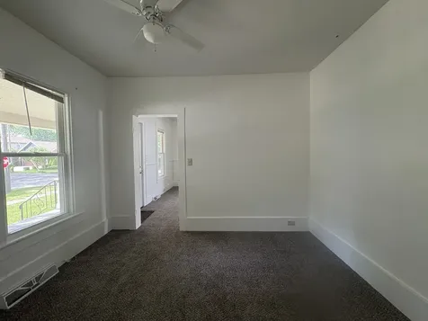 302 Oak Street Earlville IL 60518