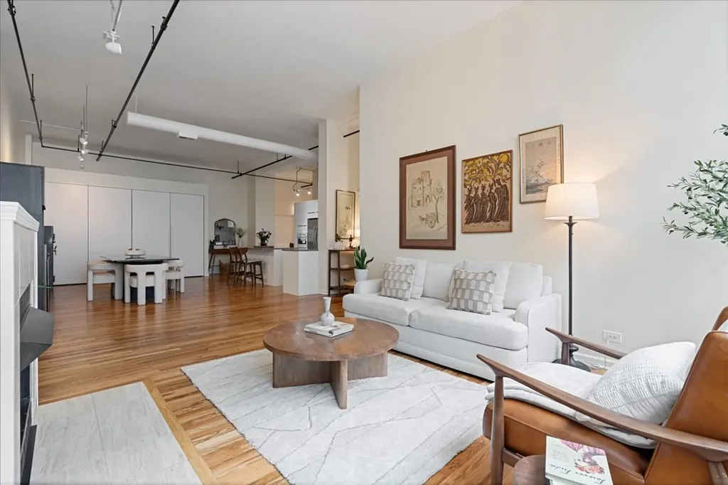 1020 South Wabash Avenue Chicago IL 60605