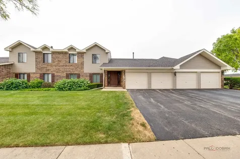 676 Cumberland Trail Roselle IL 60172