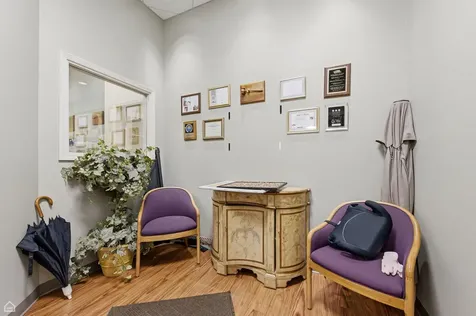 6200 South Oakley Avenue Chicago IL 60636