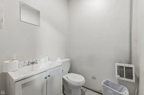 6200 South Oakley Avenue Chicago IL 60636