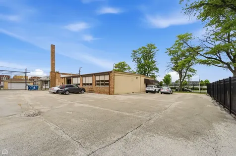 6200 South Oakley Avenue Chicago IL 60636