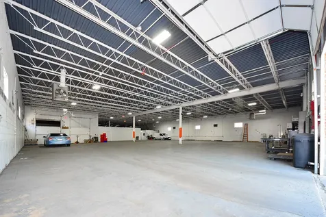 1340 Louis Avenue Elk Grove Village IL 60007
