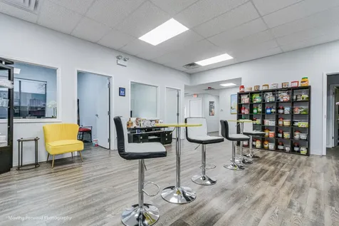 1340 Louis Avenue Elk Grove Village IL 60007