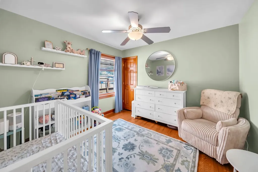 10805 South Drake Avenue Chicago IL 60655