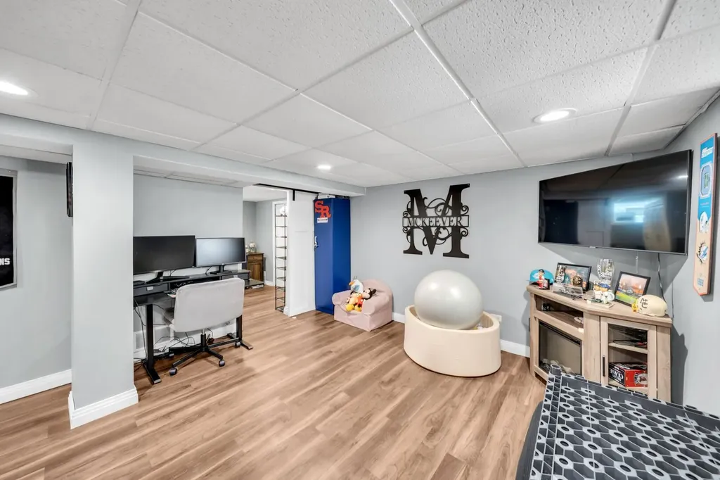 10805 South Drake Avenue Chicago IL 60655